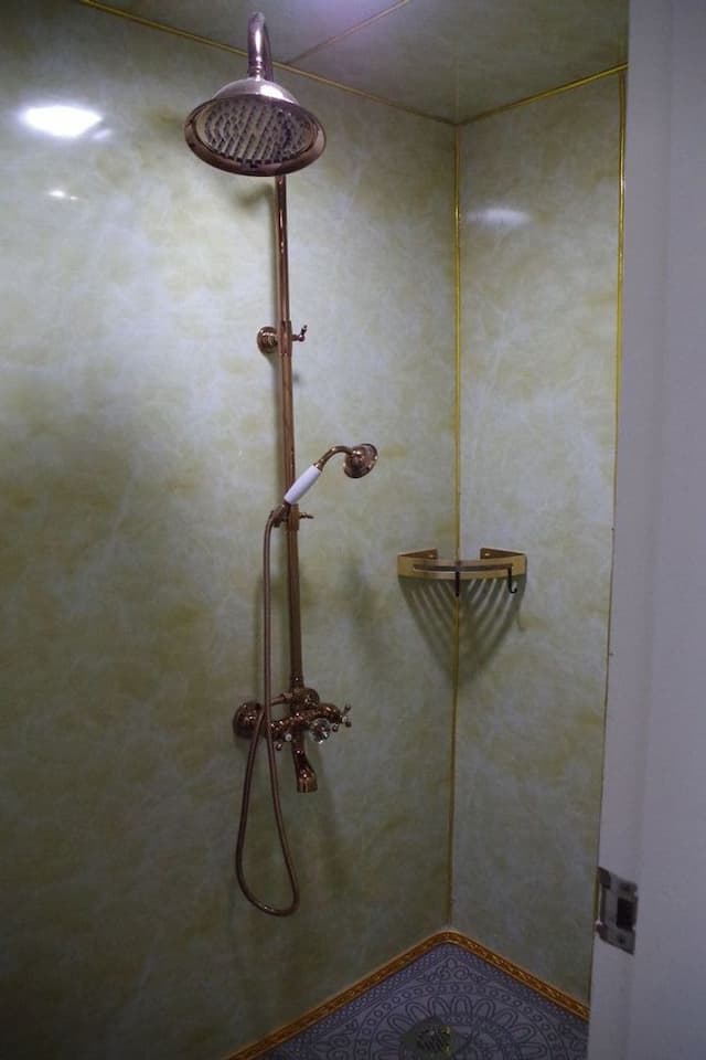 水上溫泉 Lomosa飯店｜溫泉浴池/方便至White Valley滑雪場-高級特大雙人房【不挑房】-7