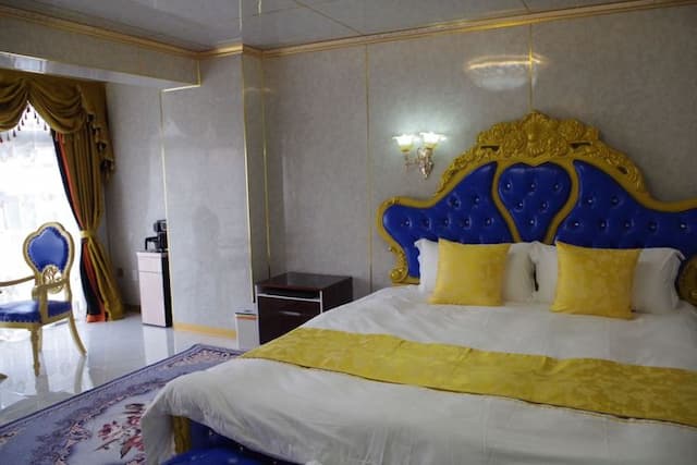 水上溫泉 Lomosa飯店｜溫泉浴池/方便至White Valley滑雪場-高級特大雙人房【不挑房】-4