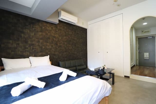 AEF: 黑門市場旅居｜日本橋站步行2分-606-4