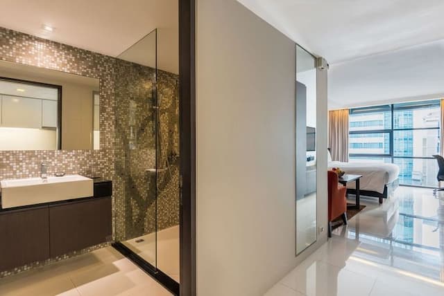 Maitria Hotel Sukhumvit 18 Bangkok - A Chatrium Collection－SHA Extra Plus-스튜디오 디럭스 킹베드 (객실 조식포함) 환불불가-8