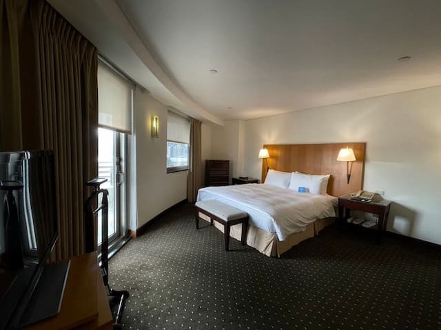 Tempus Hotel-Deluxe Double Suite-2