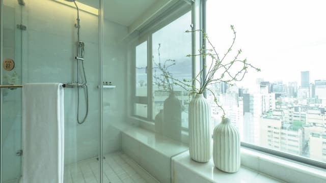 Tempus Hotel-Classic Double Suite with Attic-5