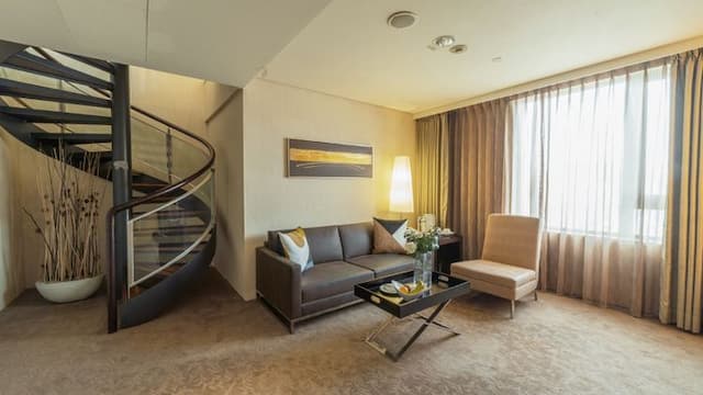 Tempus Hotel-Classic Double Suite with Attic-2
