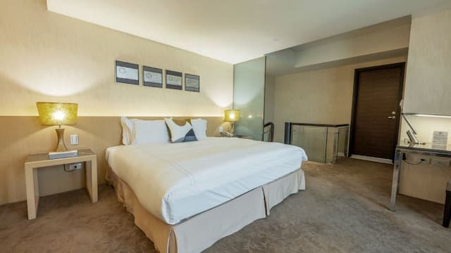 Tempus Hotel-Classic Double Suite with Attic-4