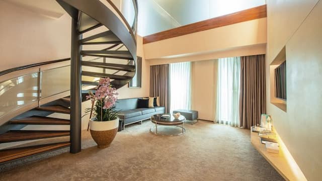 Tempus Hotel-Classic Triple Suite with Attic-4