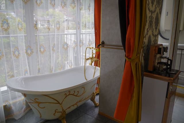 水上溫泉 Lomosa飯店｜溫泉浴池/方便至White Valley滑雪場-特大雙人套房【不挑房】-5