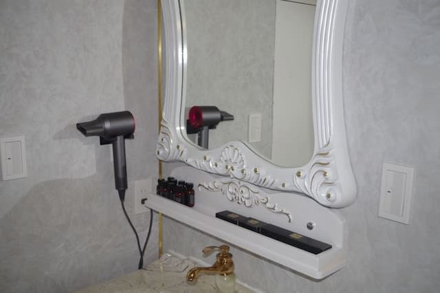 水上溫泉 Lomosa飯店｜溫泉浴池/方便至White Valley滑雪場-特大雙人套房【不挑房】-8