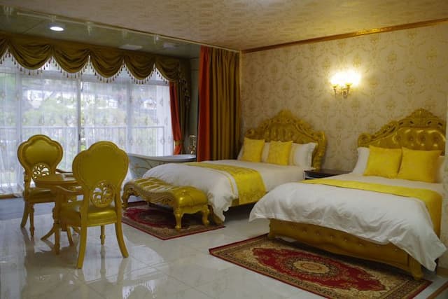 水上溫泉 Lomosa飯店｜溫泉浴池/方便至White Valley滑雪場-加大雙床套房【不挑房】-12