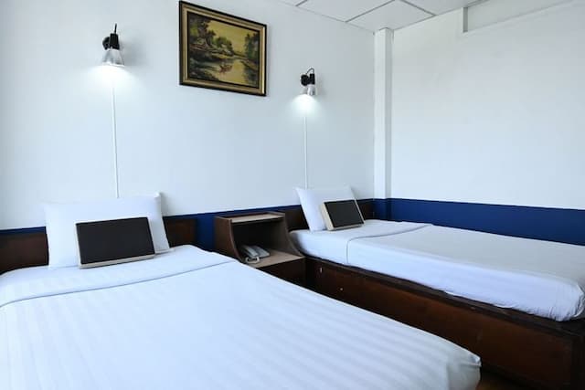 The Krungkasem Srikrung Hotel (SHA Extra Plus)-Twin Deluxe Room with Bathtub (Room with breakfast) No refund-2