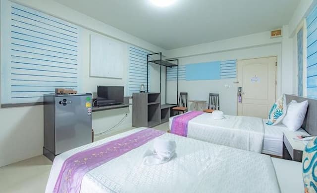 The Wing Design Hotel-Standard Twin Room (Room with breakfast) No refund-4