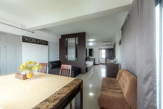 The Wing Design Hotel-Deluxe Room (Room with breakfast) No refund-5