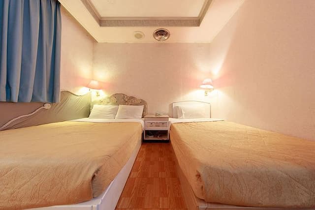 大尖山飯店 l  高CP值、絕佳地點-標準三人房-6