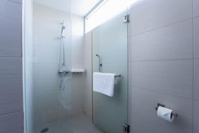 Lily Hotel Bangkok (SHA Extra Plus)-Deluxe Twin- Room only-6