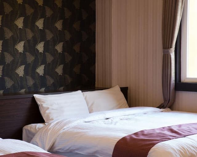 大尖山飯店 l  高CP值、絕佳地點-山景四人房-2