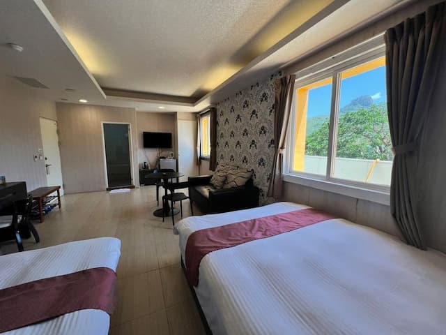大尖山飯店 l  高CP值、絕佳地點-山景四人房-12