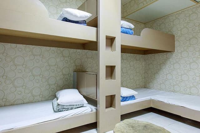 大尖山飯店 l  高CP值、絕佳地點-上下鋪七人房-5