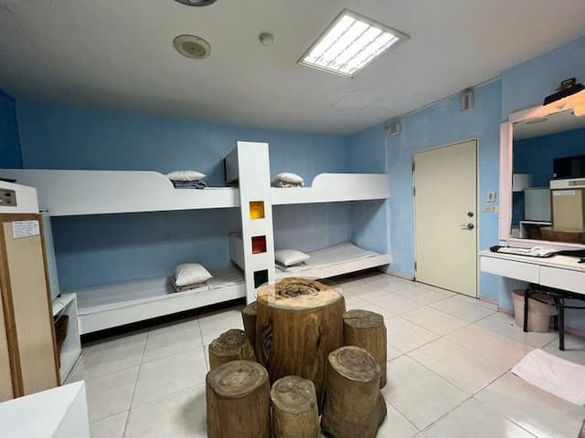 大尖山飯店 l  高CP值、絕佳地點-上下舖十人房(無窗)-10