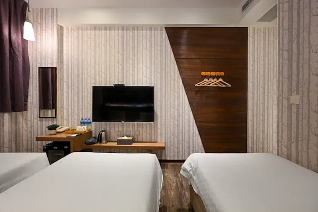 Le Room Hotel Taoyuan-Deluxe Triple (Three Single Beds)-4