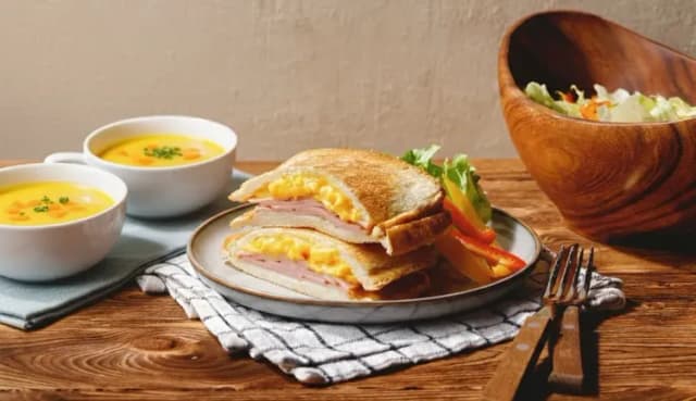 비전 글램핑 리조트 야마나카코-글램핑】디럭스 룸[노천탕・텐트 사우나 포함] 1 인 숙박-10