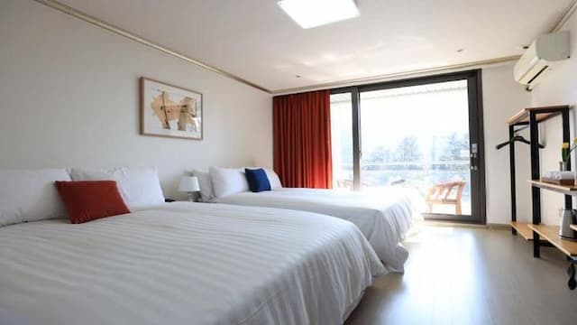 達摩拉度假酒店｜近Lunafall主題公園(2022濟洲新景點)-豪華家庭房-1