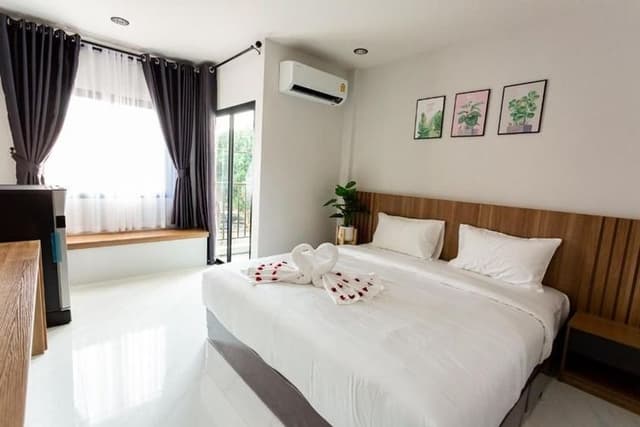科納大飯店 (Korner Grand Hotel)-標準雙人房 (含早餐) 不可退訂 (Standard Room (Room with breakfast)) No refund-1