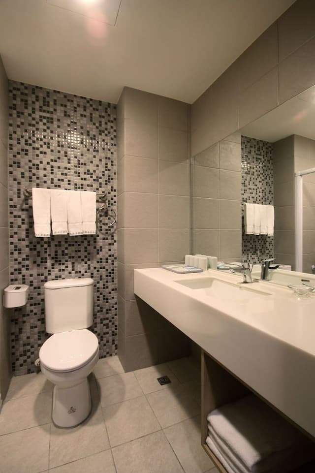 亞太鹿港渡假村-新闔家客房兩小床-4