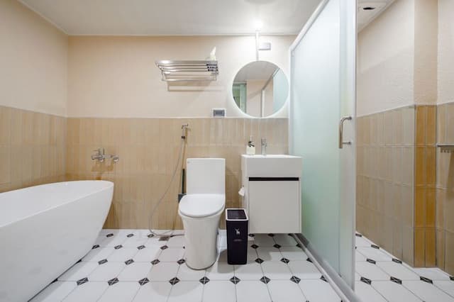 LONG STAY HERE-デラックス ダブルルーム バスタブ付-14