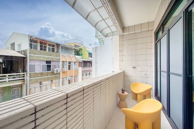 LONG STAY HERE-スーペリア ダブルルーム バルコニー付-14