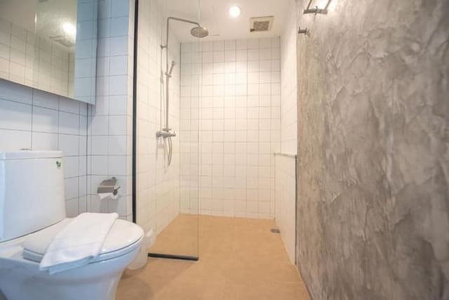 驕傲尊享飯店 (The Proud Exclusive Hotel)-豪華雙人房 (不含早餐) 不可退訂 (Deluxe Room (Room only)) No refund-9