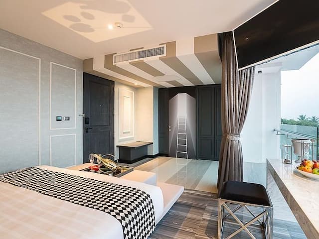 메라 마레 호텔 (Mera Mare Pattaya)-디럭스 프리미어 킹 (룸온니) 환불불가-6