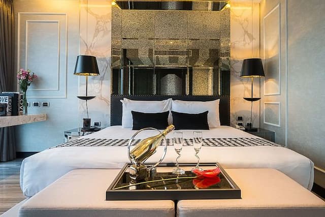 메라 마레 호텔 (Mera Mare Pattaya)-디럭스 프리미어 킹룸 (조식포함) 환불불가-1