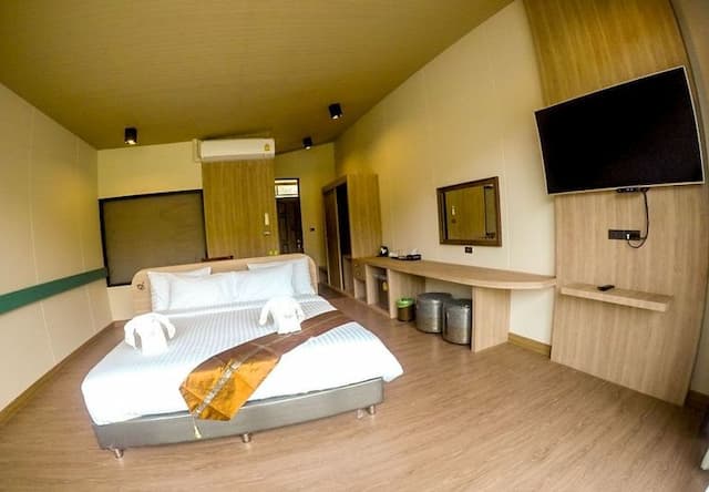 Binlha Raft Resort-豪華竹筏雙人房－附Spa浴缸 (含早餐) (Deluxe Raft Room with Spa Bath (Room with breakfast))-1