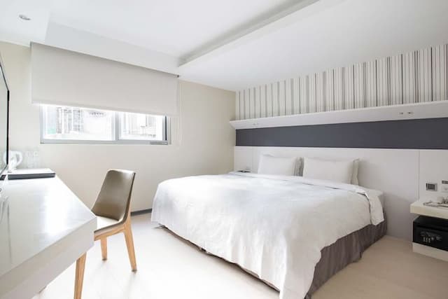 Dandy Hotel-Elite King-1