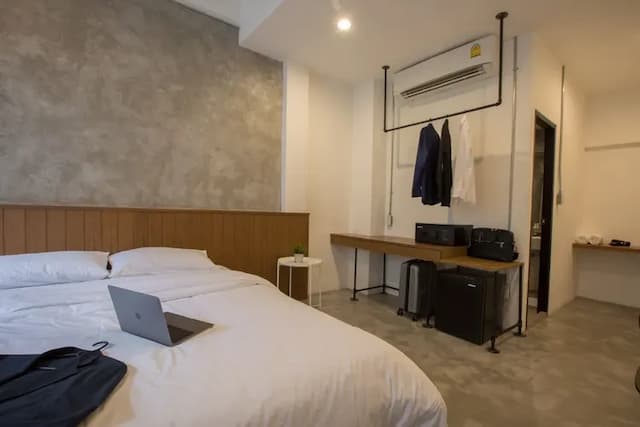 Lost Inn BKK (SHA Extra Plus)-Deluxe Room (Room Only)-3