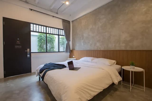 Lost Inn BKK (SHA Extra Plus)-Deluxe Room (Room Only)-2