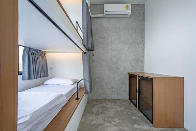 Lost Inn BKK (SHA Extra Plus)-Female 4 Bed (Room Only)-5