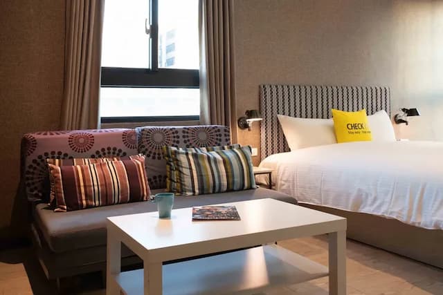 雀客旅館台中自由-雀緻雙人客房-7