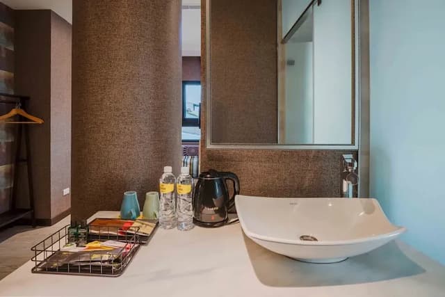 雀客旅館台中自由-雀緻雙人客房-12