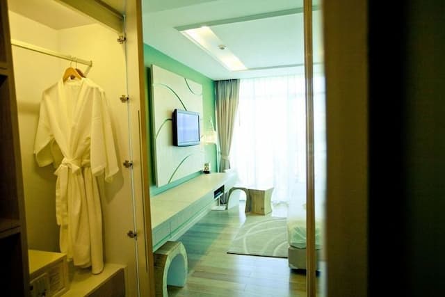 春蓬愛特易飯店 (A-Te Chumphon Hotel)-豪華雙人房－可使用泳池 (含早餐) 不可退訂 (Deluxe double pool access(Room with breakfast)) No refund-4