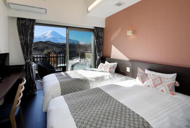 河口湖城市渡假村｜近河口湖音樂與森之美術館/方便至河口淺間神社-新館: 櫻花【私人庭園+湖景+山景】-1