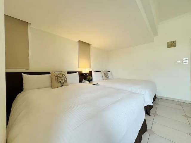 Finders Hotel Hualien Da-Tong-Executive Quadruple Room-2