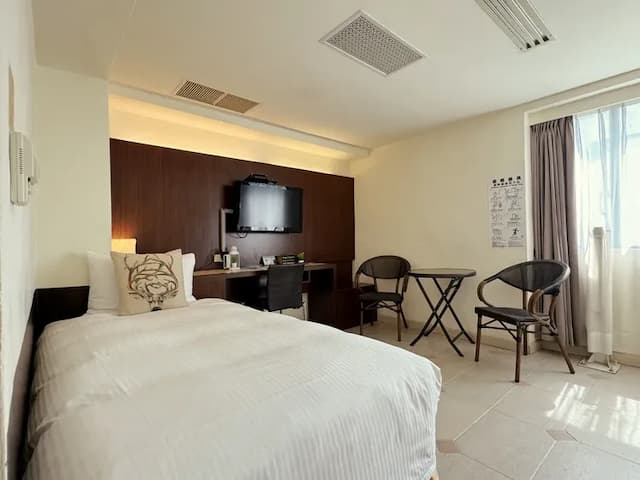 Finders Hotel Hualien Da-Tong-Deluxe Quadruple Room-3