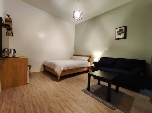 鐵街民宿｜鄰近赤崁樓、台南火車站-鐵二雙人房-6