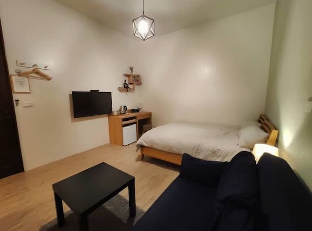 鐵街民宿｜鄰近赤崁樓、台南火車站-鐵二雙人房-7