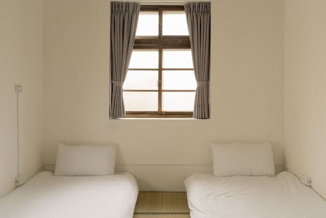 東衛參捌-陶藝旅宿-202雙人雅房-共用衛浴-1