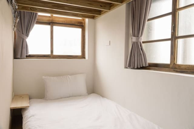 東衛參捌-陶藝旅宿-203背包客房-4