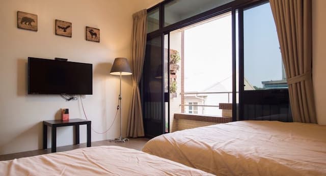 鐵街民宿｜鄰近赤崁樓、台南火車站-鐵FOUR四人房-6