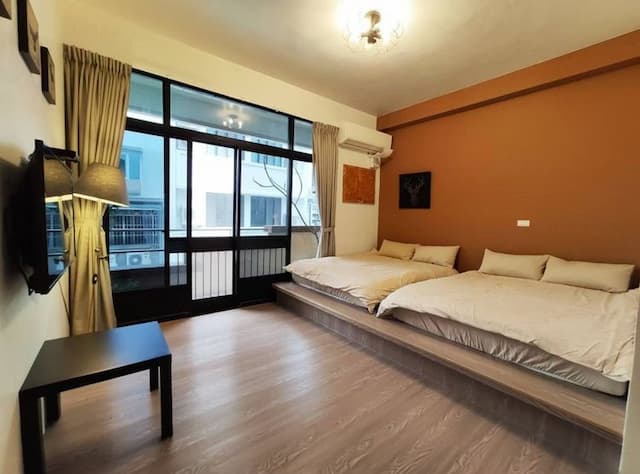 鐵街民宿｜鄰近赤崁樓、台南火車站-鐵FOUR四人房-3