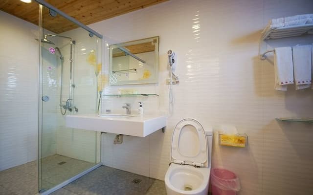 澎湖藍海天晴民宿 l 近山水沙灘-風車陽台四人房-7