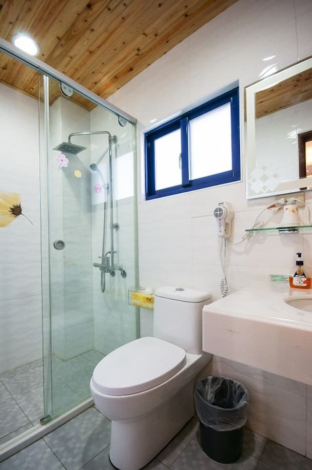 澎湖藍海天晴民宿 l 近山水沙灘-榕樹四人房-7